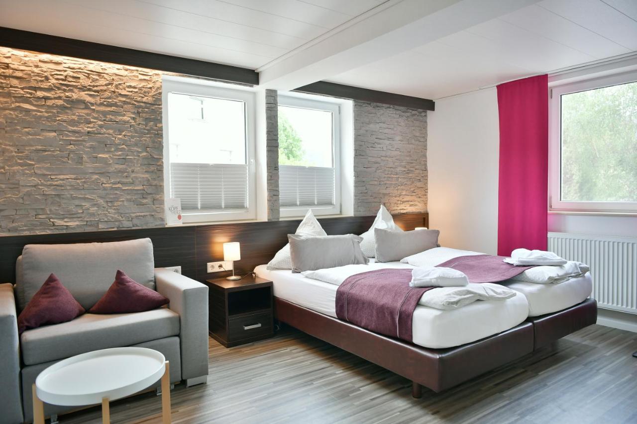 Familienhotel "Rhoen Feeling" Bernshausen Exterior photo