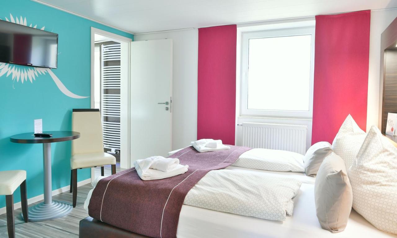 Familienhotel "Rhoen Feeling" Bernshausen Exterior photo