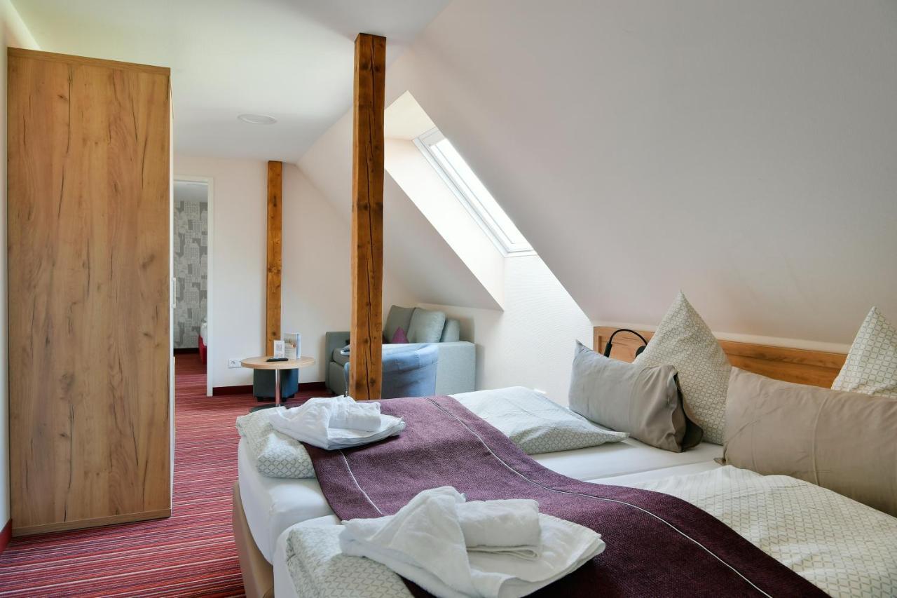 Familienhotel "Rhoen Feeling" Bernshausen Exterior photo